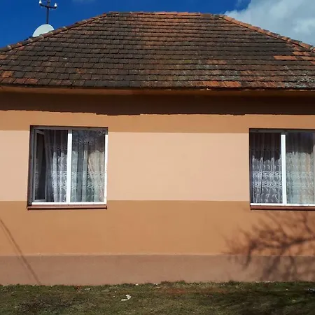 у виталика Lodge Pilipets